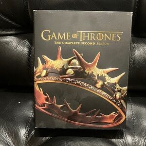 Game of Thrones: The Complete Second Season blu-ray and DVD